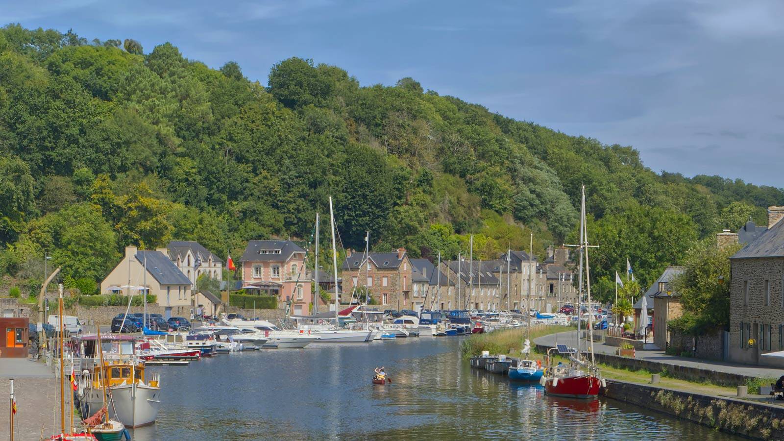 dinan